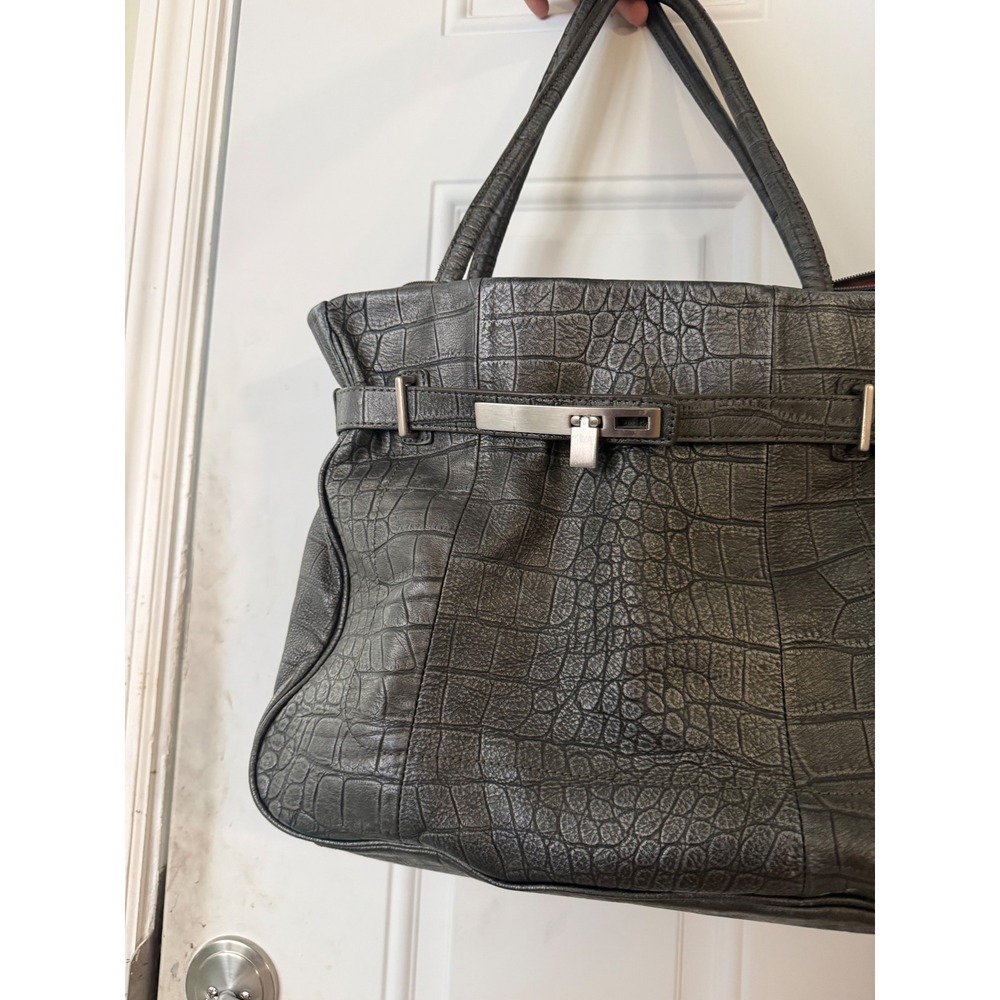 Adrienne Vittadini Metallic Pewter Croc Embossed Leather Tote Bag Red Lining